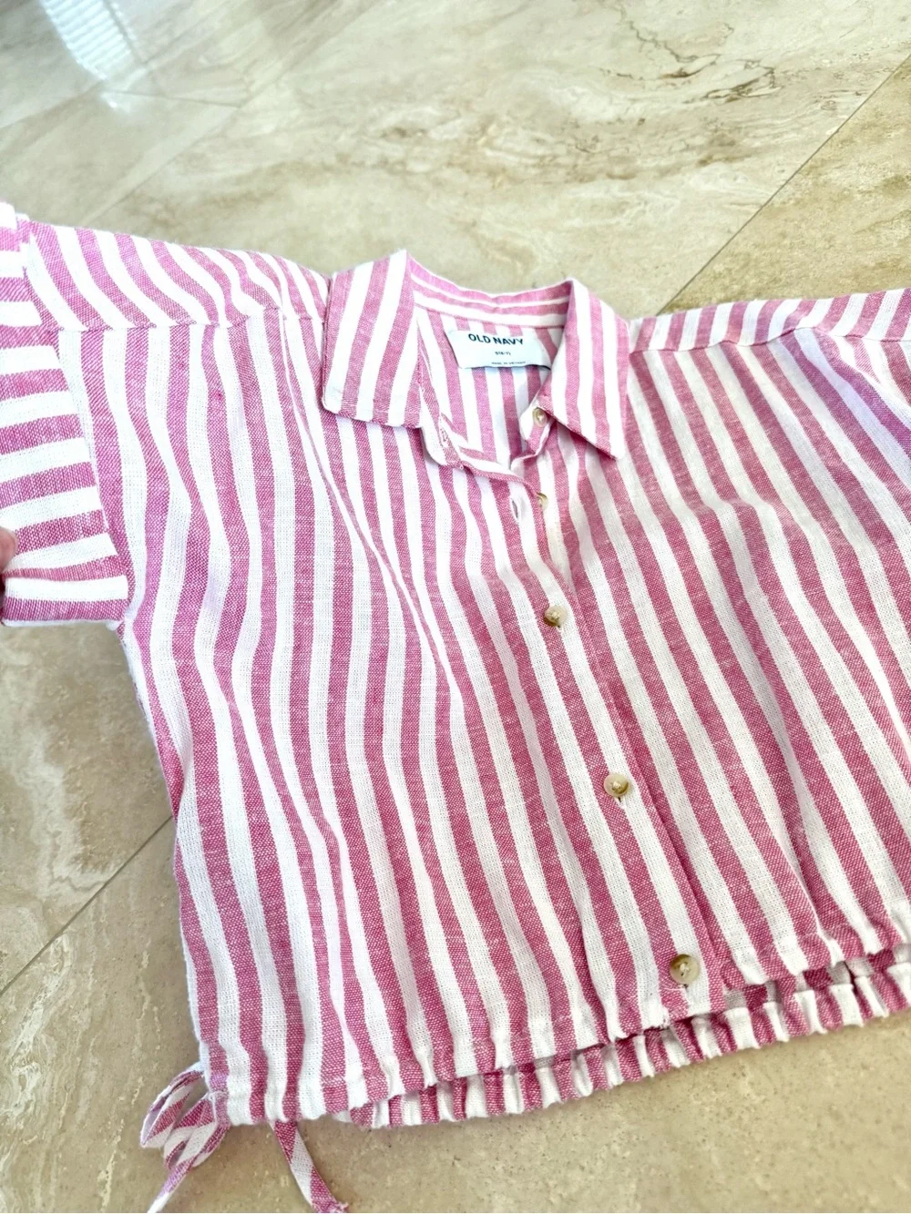 Girls Old Navy linen top